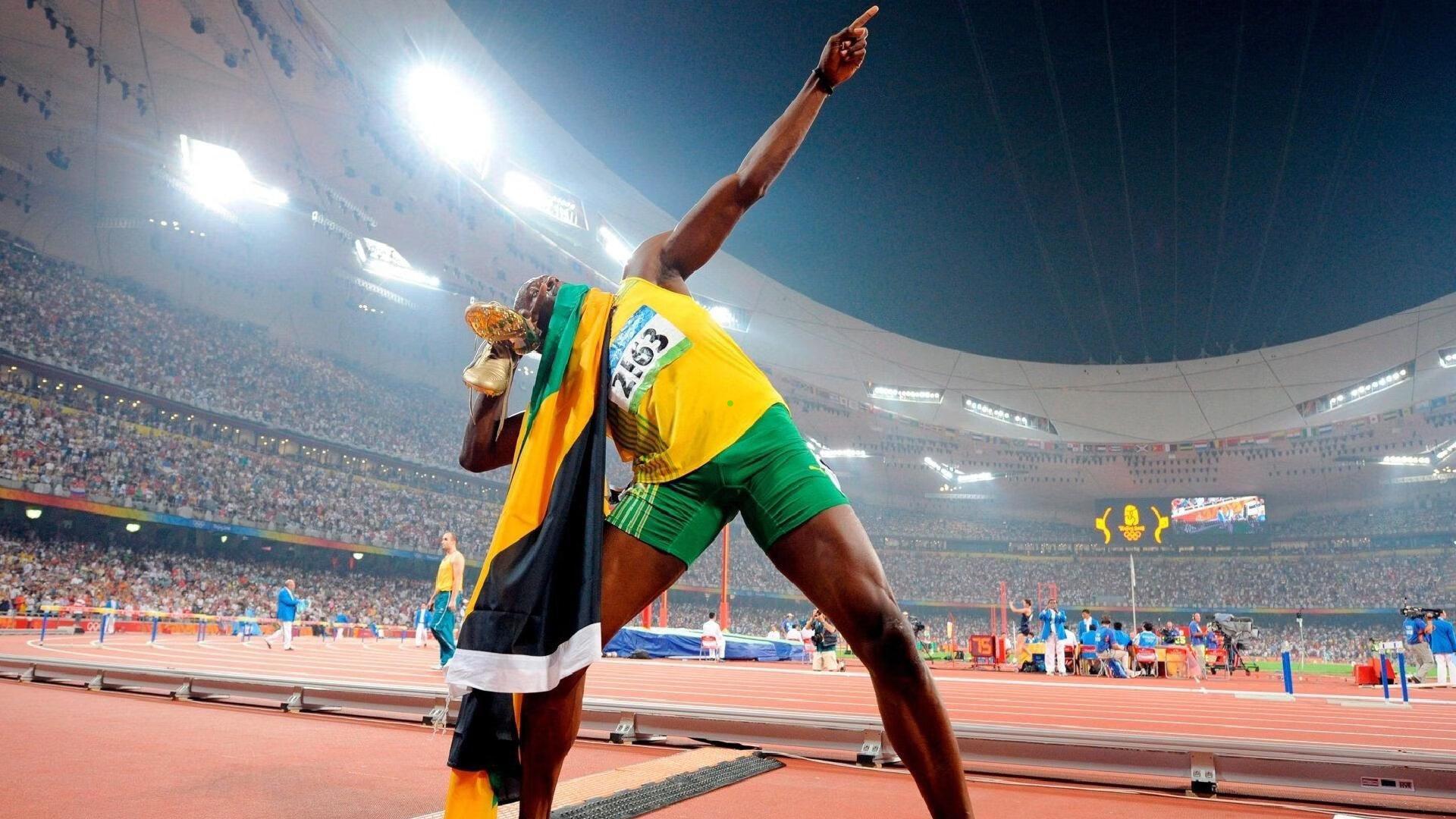 理查德深情告别蓉城，熊猫之约未竟，但承诺总有一天会回到成都