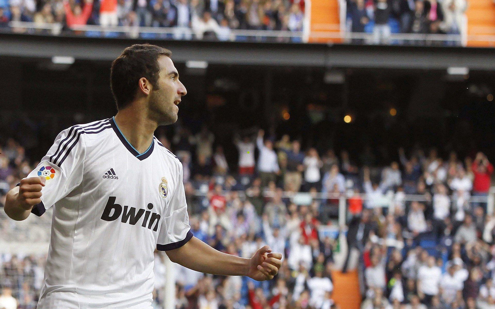 拉米罗赛后谦逊表态，团队胜利属于每个人，个人仅尽绵薄之力