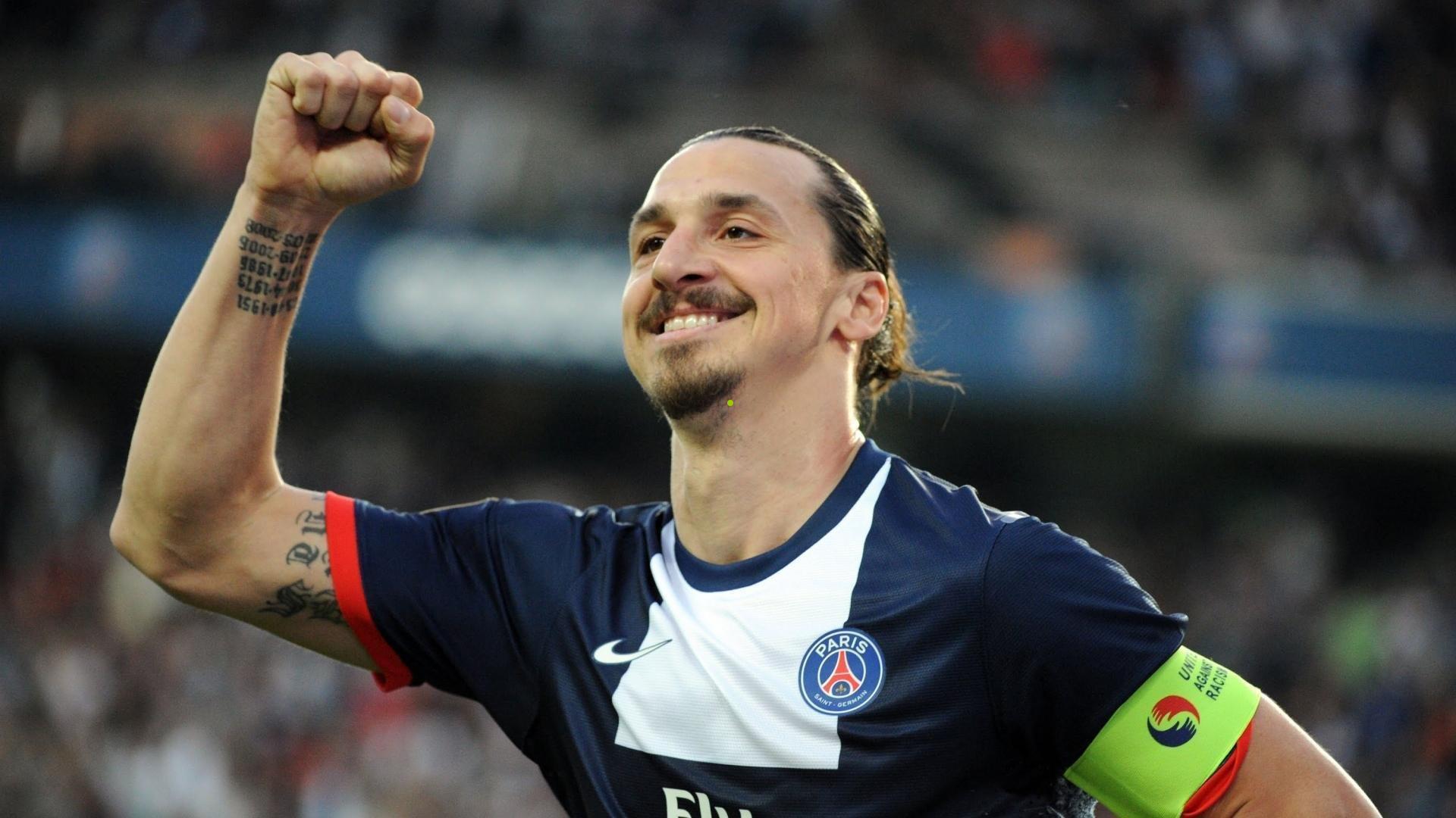 早报,换帅如换刀,亘古不变的道理—解析现代体坛主帅更迭的胜负密码